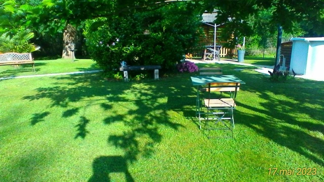 Le Clos Des Palombes Wifi Climatisation Saint-Pierre-du-Mont  エクステリア 写真