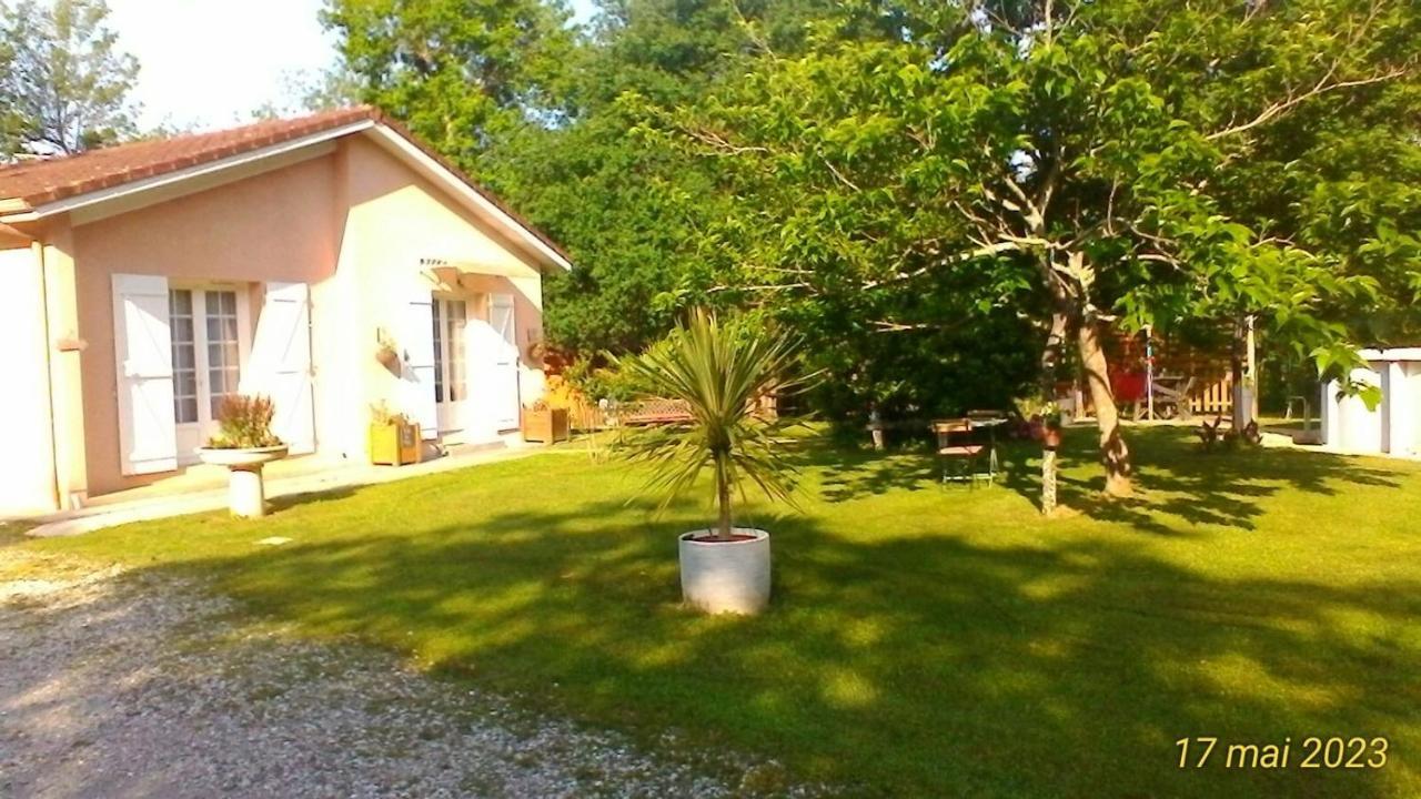 Le Clos Des Palombes Wifi Climatisation Saint-Pierre-du-Mont  エクステリア 写真